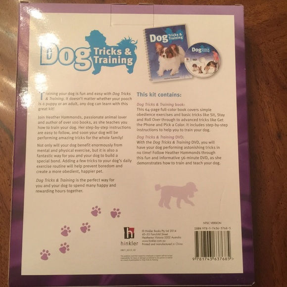 ⭐️ 5/$25 Dog Tricks & Training book and dvd. NWT - Picture 2 of 2